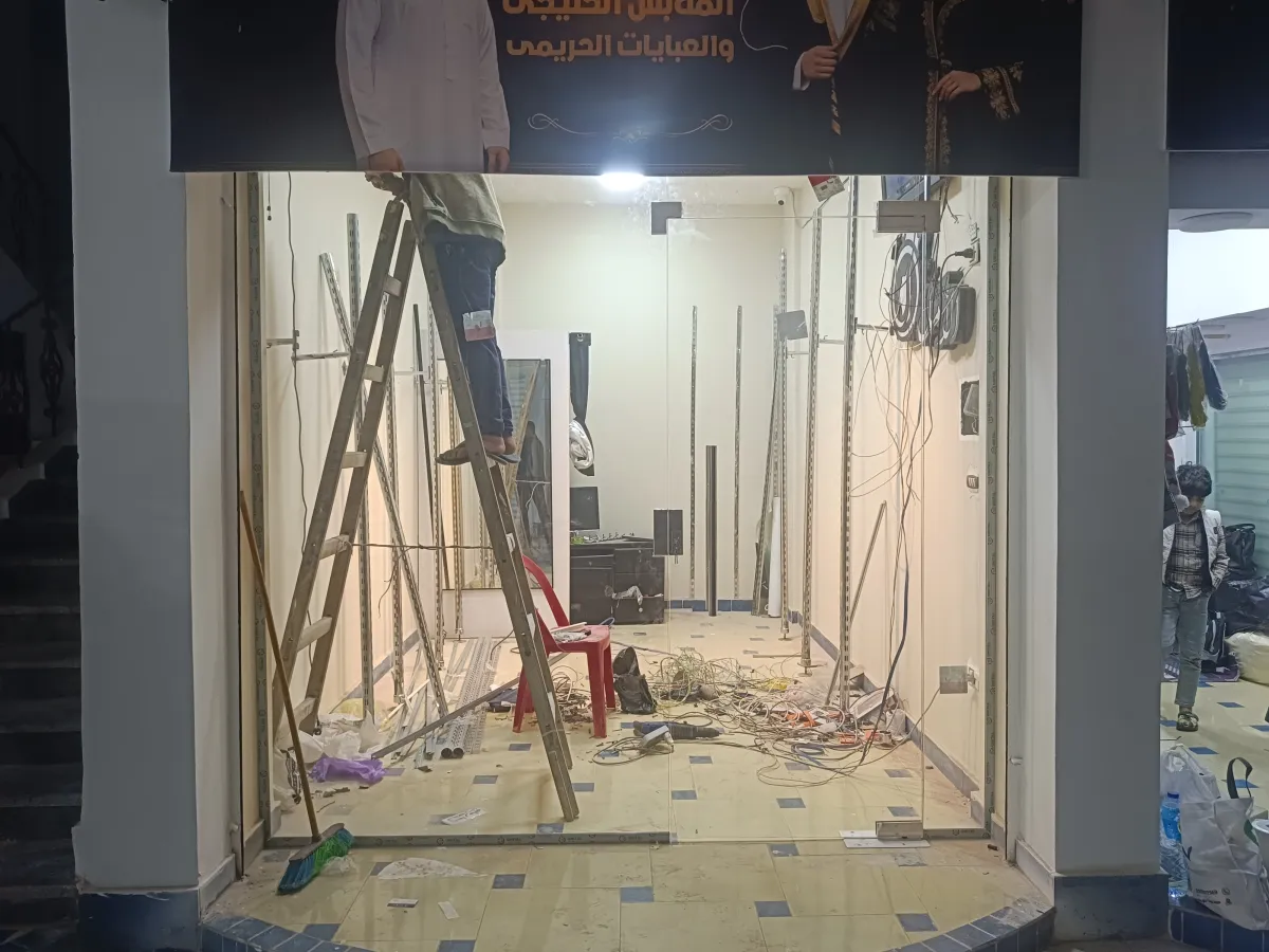 واجهات زجاجية — واجهات زجاجية — عمل 2026/04/07 #108
